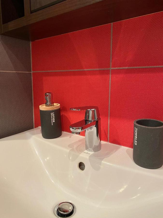 Bright Apartment Гомель Екстер'єр фото